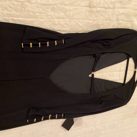 Buckle Trim Deep V Gown - Picture 3 of 4